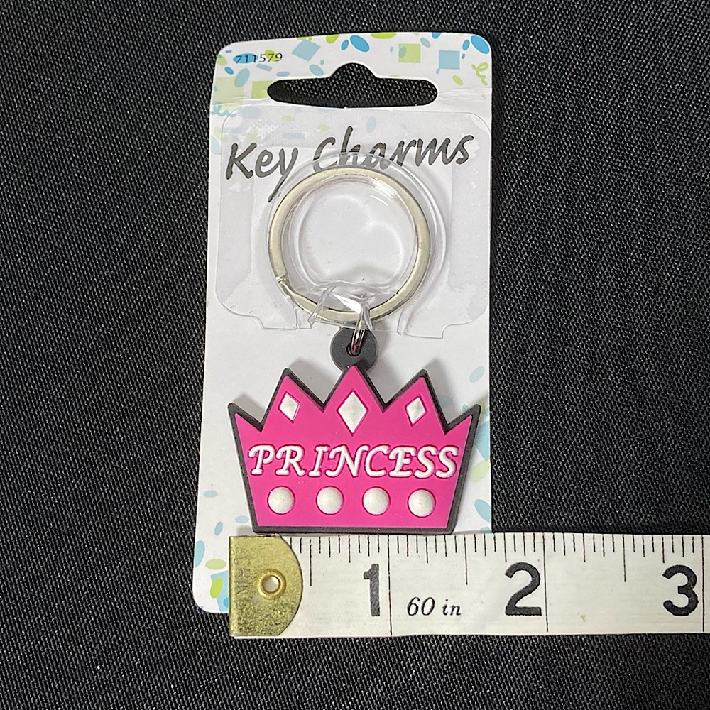 ⭐️ Pink Rubber Crown Princess Keychain - Picture 4 of 4